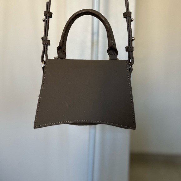 Topshop Mini Chain Crossbody Bag - Picture 4 of 11